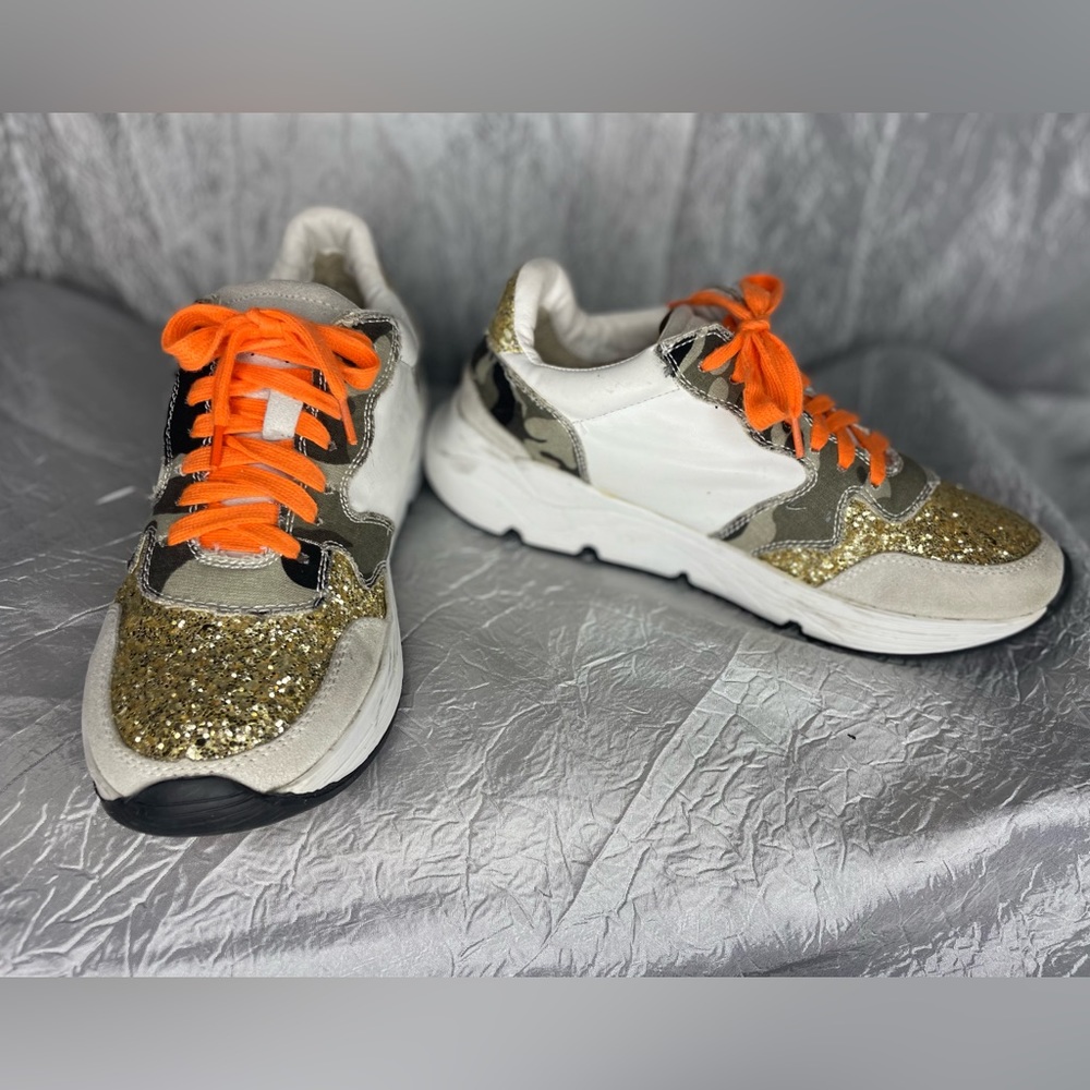 VICI Camo gold sparkle white sneakers with orange laces - Picture 3 of 12